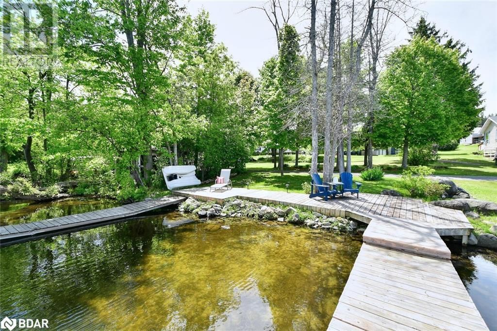 64 LANGS ROAD Image 33