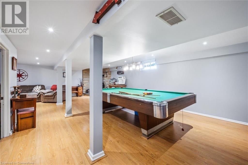 176 SEKURA STREET Image 21