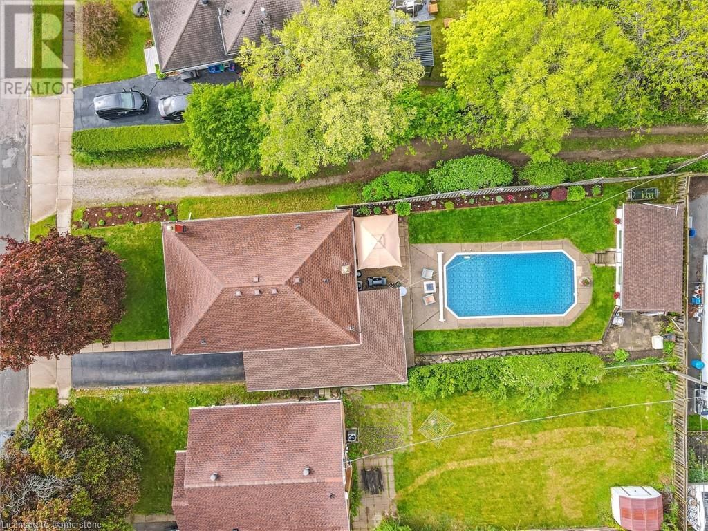 176 SEKURA STREET Image 38