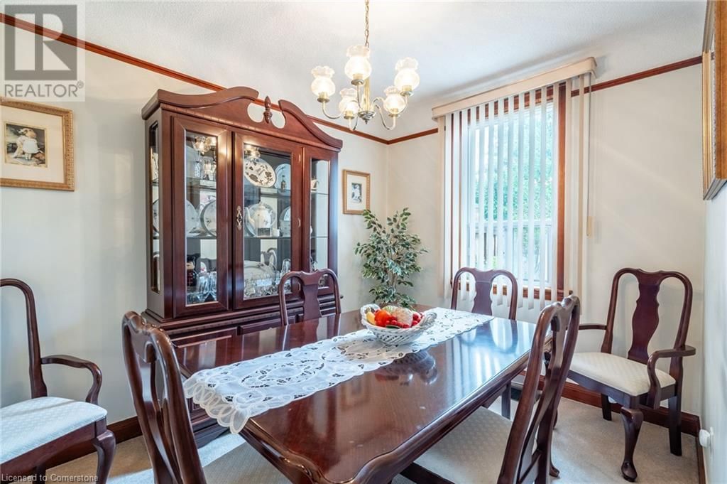 204 EMERALD STREET Image 11