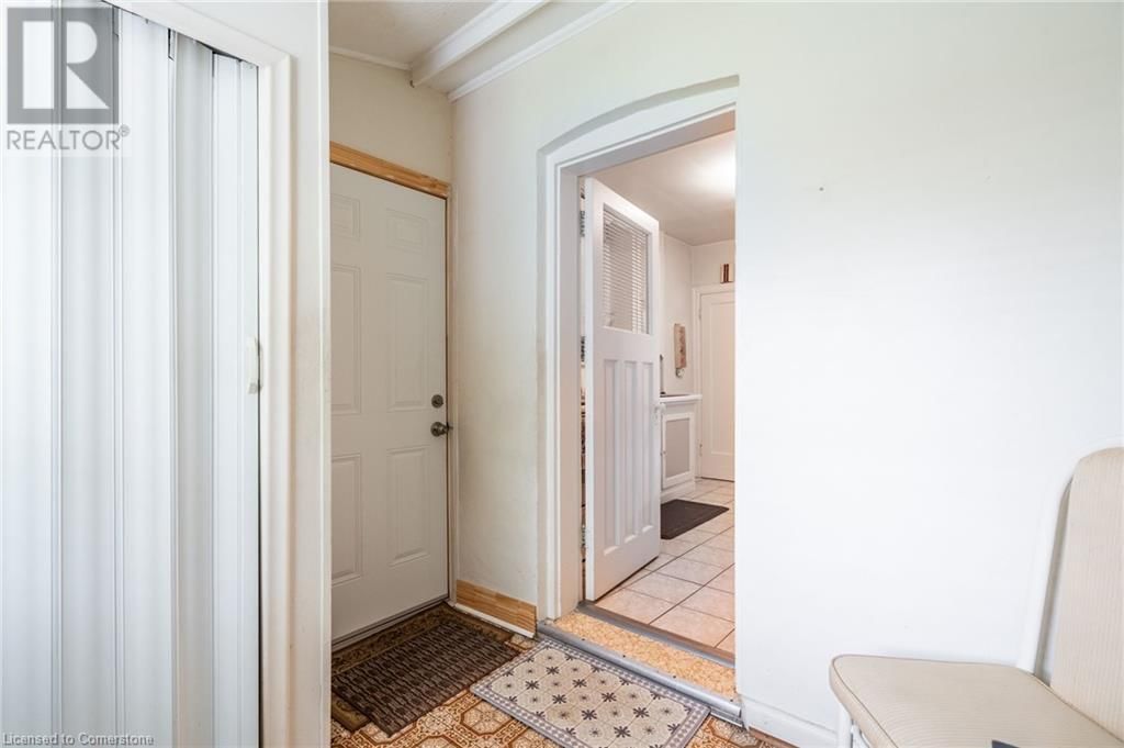204 EMERALD STREET Image 34