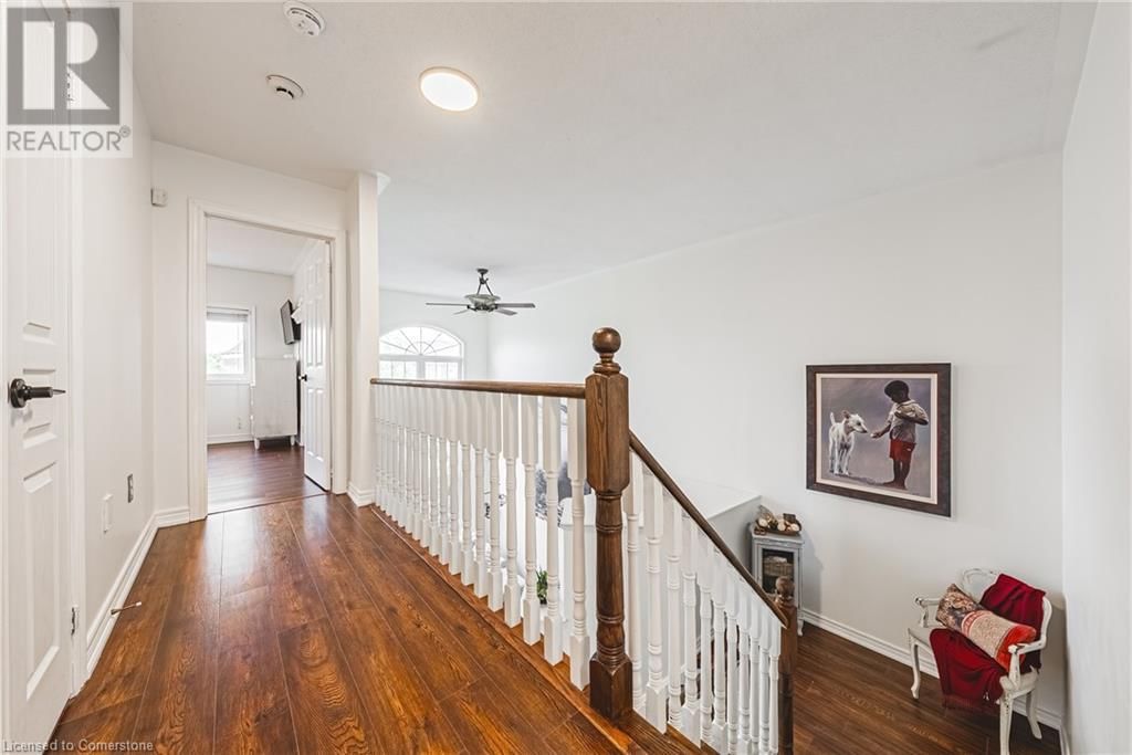 95 LIVINGSTONE DRIVE Image 24