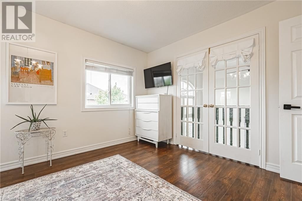 95 LIVINGSTONE DRIVE Image 27