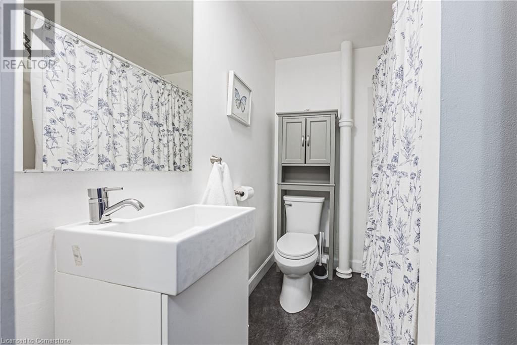 18 DUKE STREET Image 20