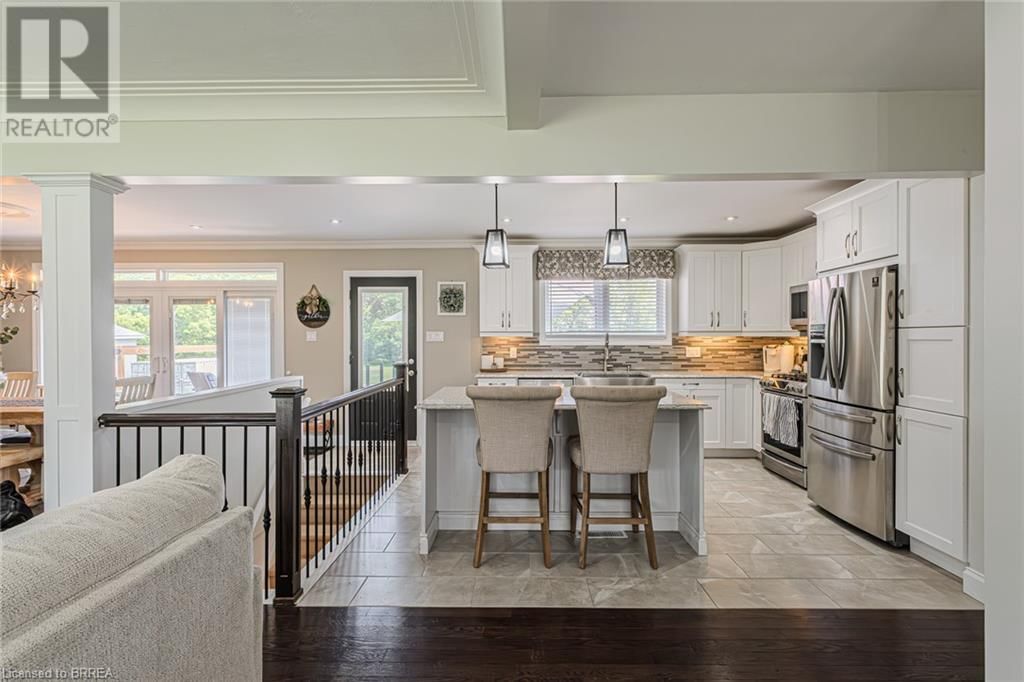 836 MOUNT PLEASANT ROAD Image 11