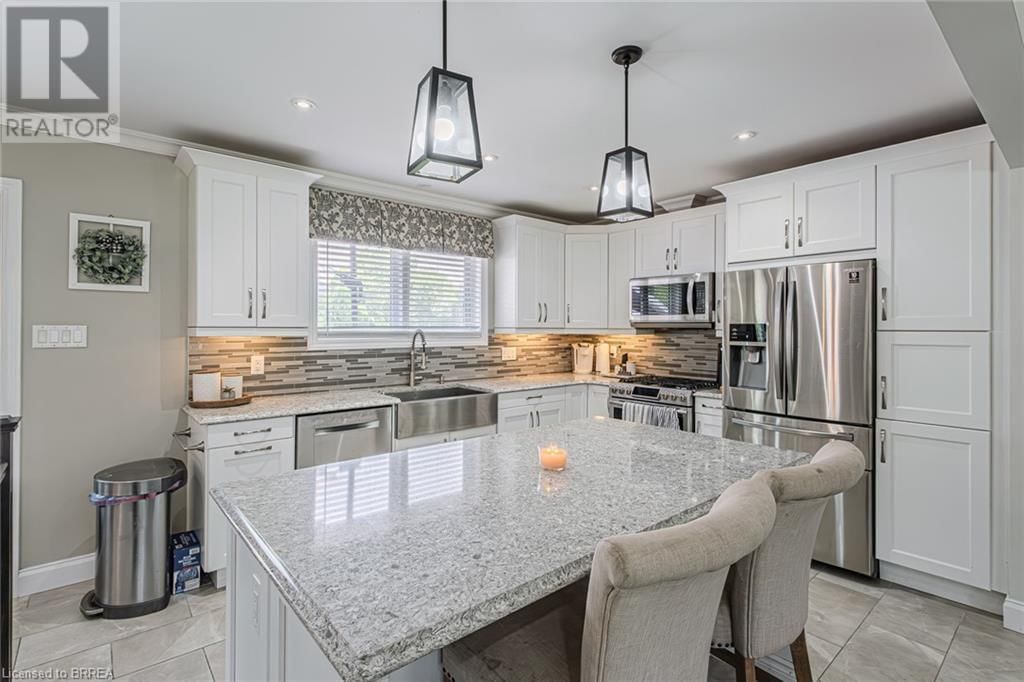 836 MOUNT PLEASANT ROAD Image 14