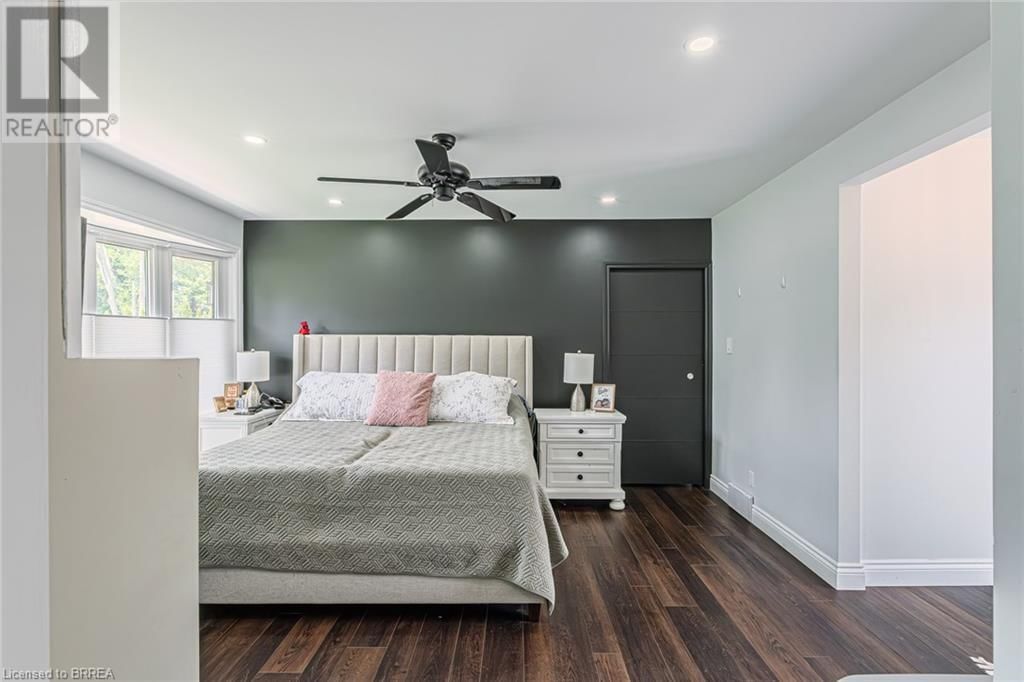 836 MOUNT PLEASANT ROAD Image 27