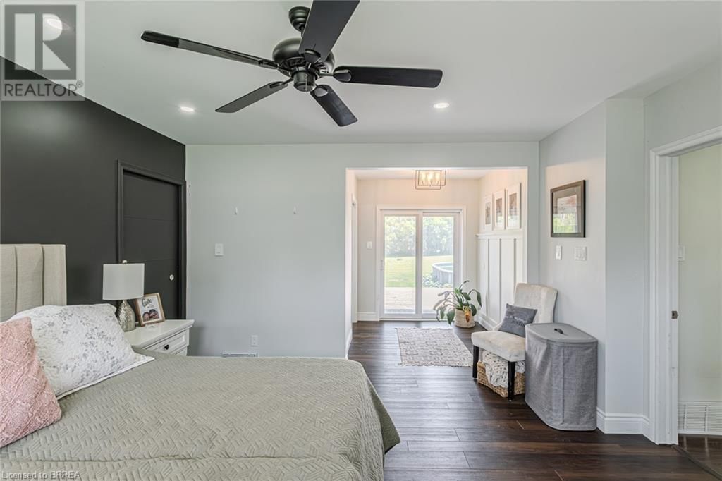 836 MOUNT PLEASANT ROAD Image 29