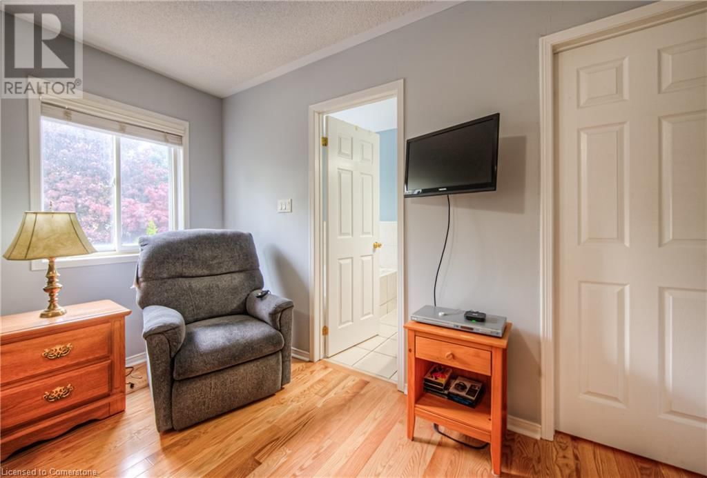 11 ANDERSON COURT Image 24