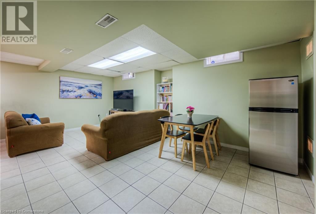 11 ANDERSON COURT Image 37