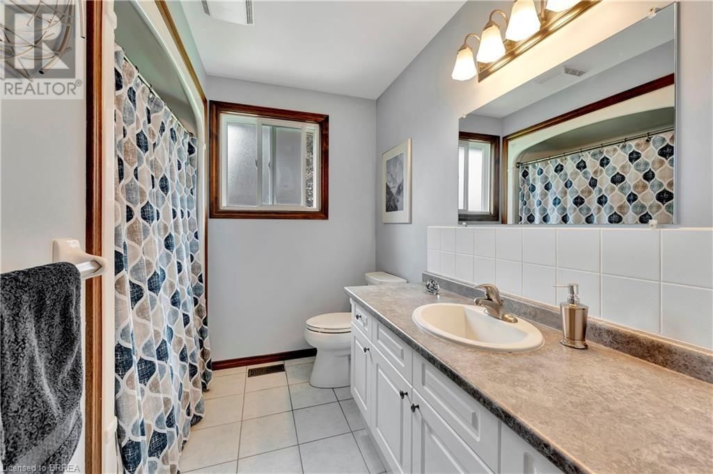 9 HIGHGATE DRIVE Image 12