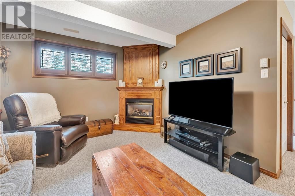 9 HIGHGATE DRIVE Image 18