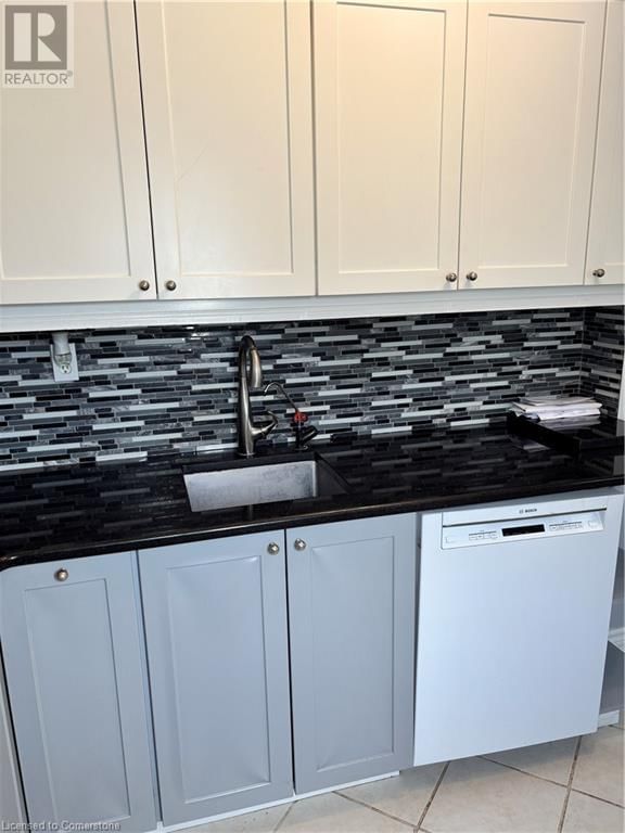 38 ST CLAIR AVENUE Image 11