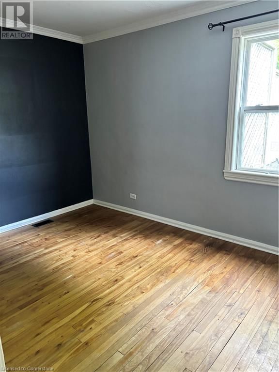 38 ST CLAIR AVENUE Image 15