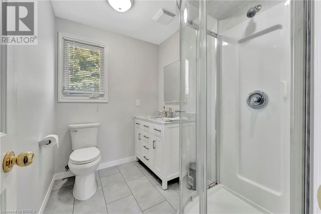 28 AUSTIN CRESCENT Image 34