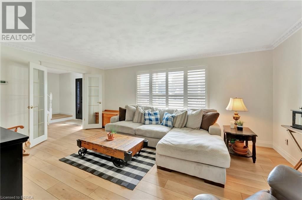 28 AUSTIN CRESCENT Image 7