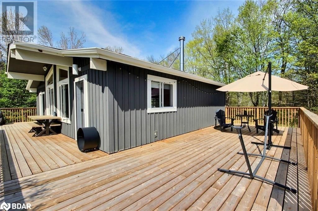 30 BROOKS LANE Image 2