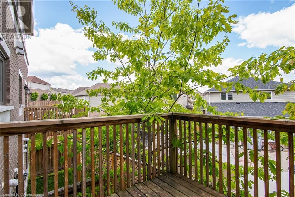 J-3 - 70 WILLOWRUN DRIVE Image 12