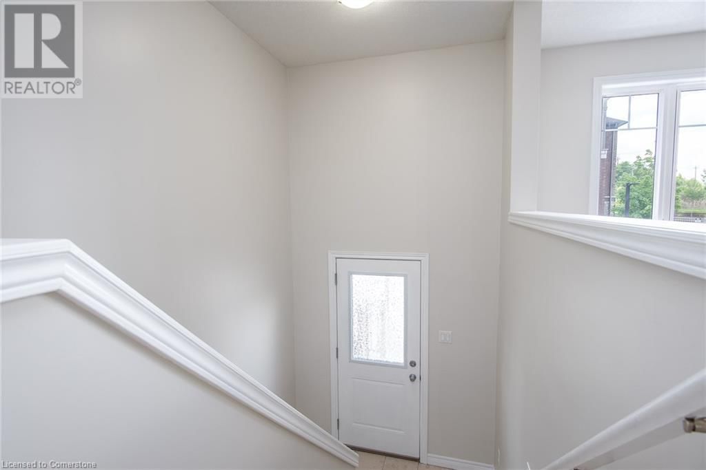 J-3 - 70 WILLOWRUN DRIVE Image 15