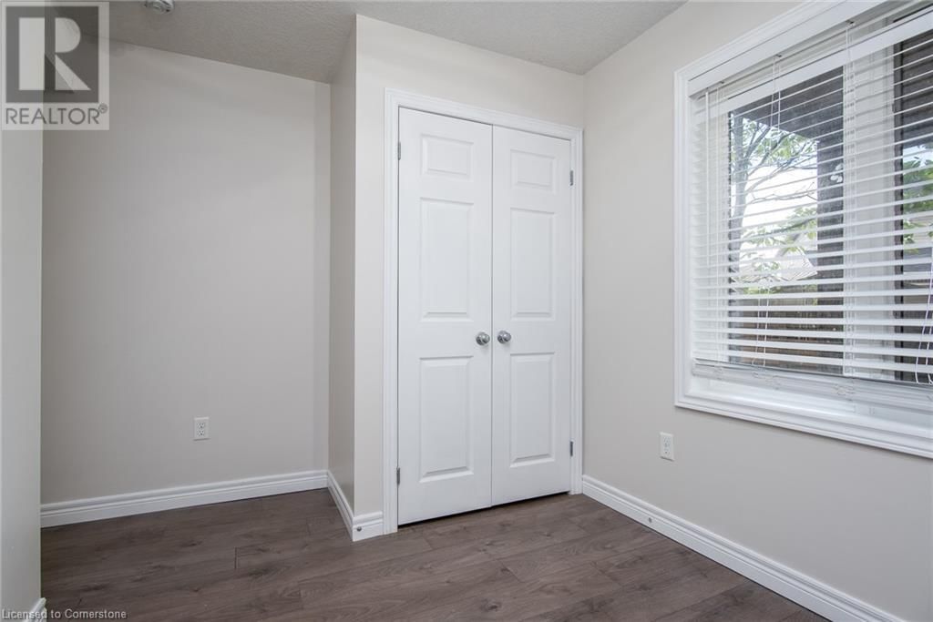 J-3 - 70 WILLOWRUN DRIVE Image 24