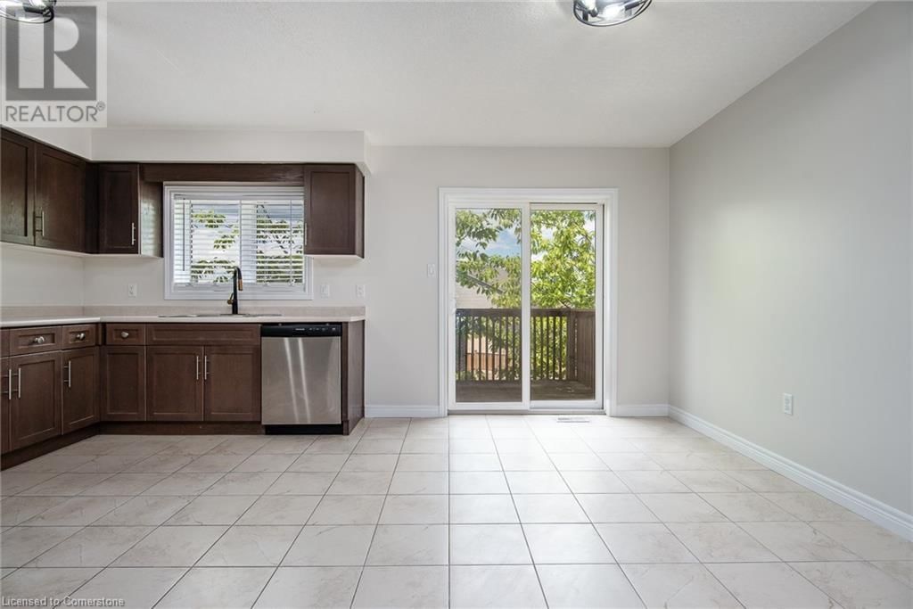 J-3 - 70 WILLOWRUN DRIVE Image 8