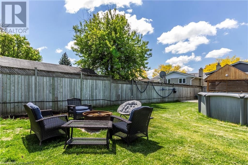 44 OAKHURST CRESCENT Image 31