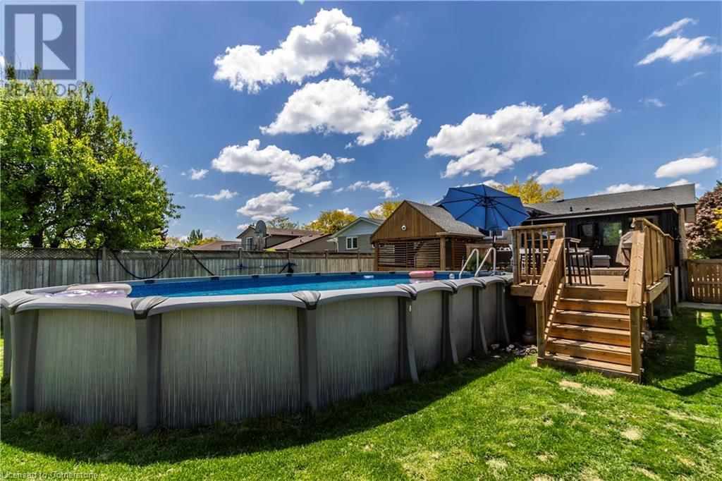 44 OAKHURST CRESCENT Image 34
