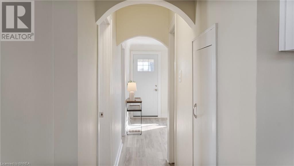 248 SYDENHAM STREET Image 4