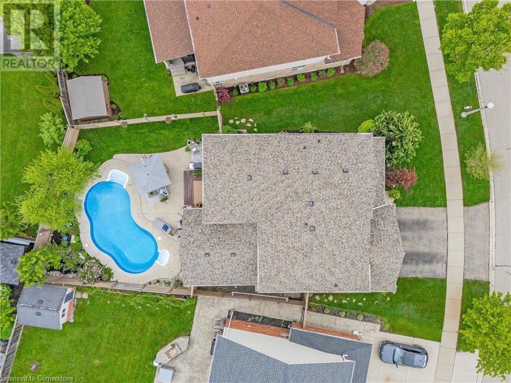 242 WATERBEND CRESCENT Image 49
