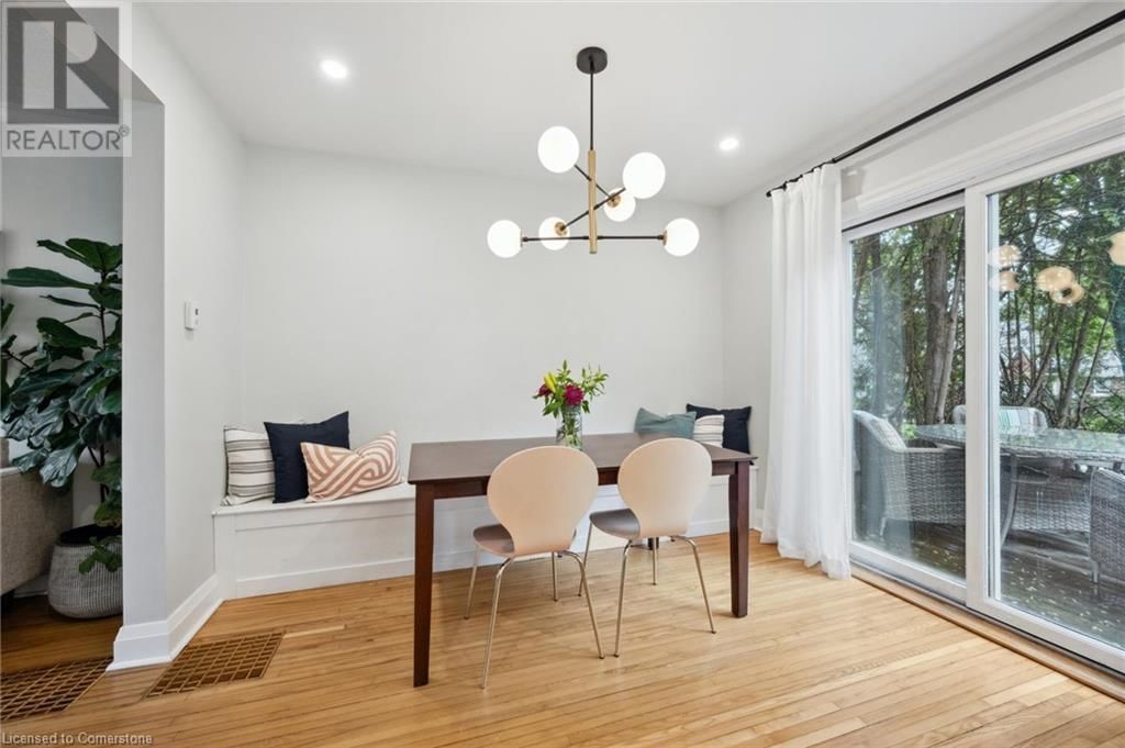 162 MOORE STREET SOUTH Image 17