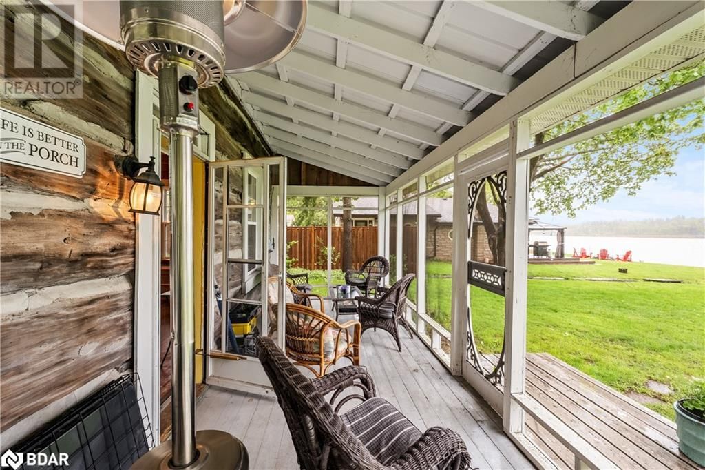 70 COWANS CRESCENT Image 36