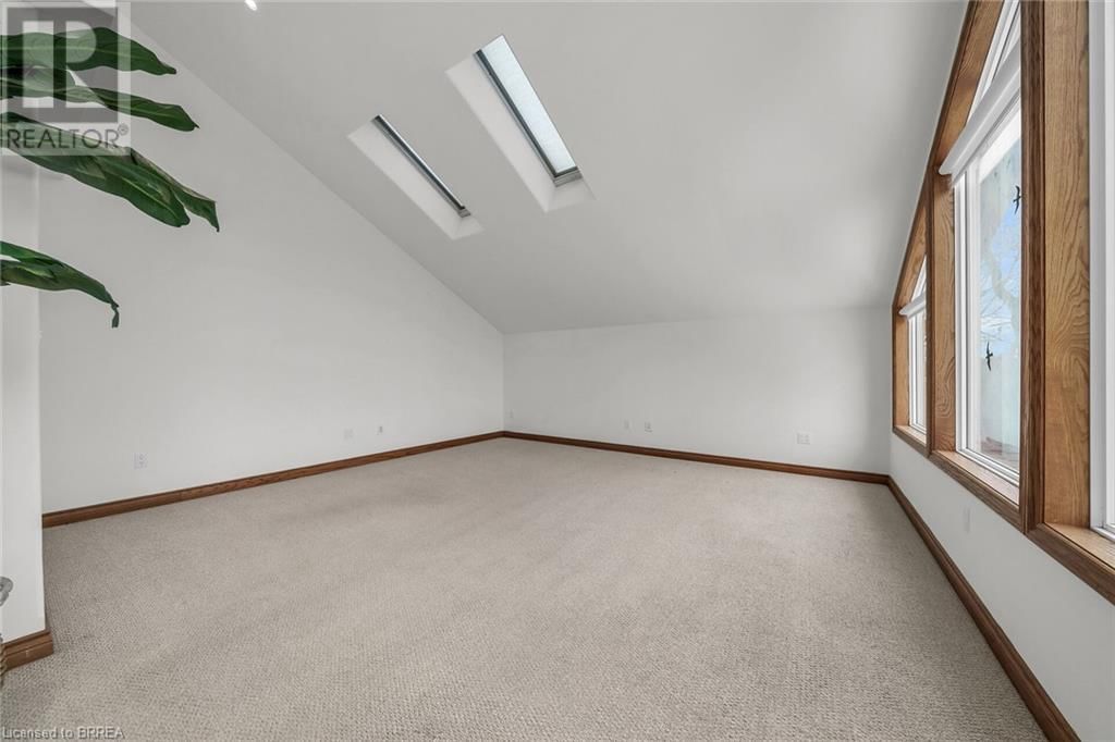 38 GRAND RIVER STREET SOUTH Image 23