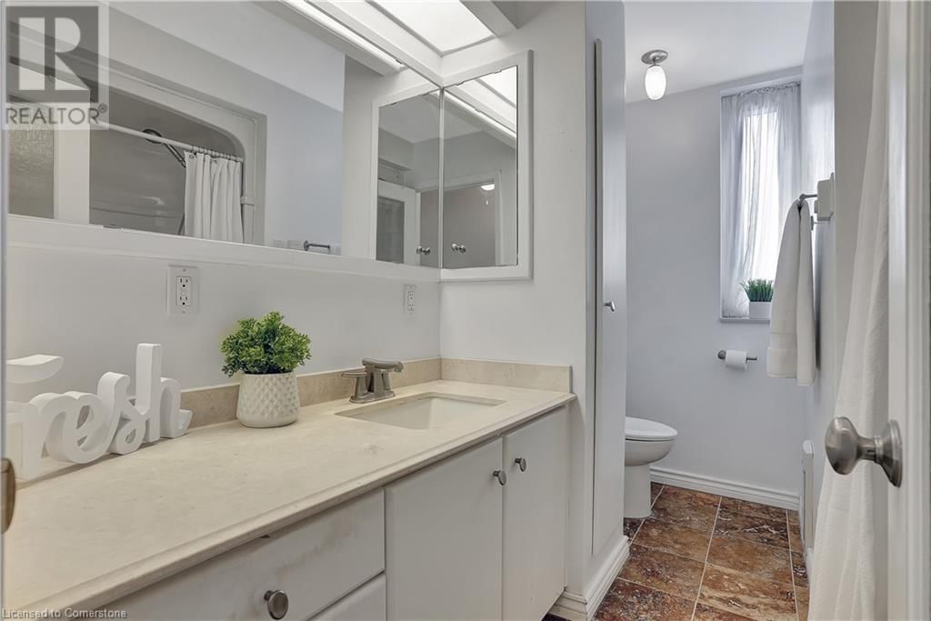 5N - 26 WENTWORTH AVENUE Image 13