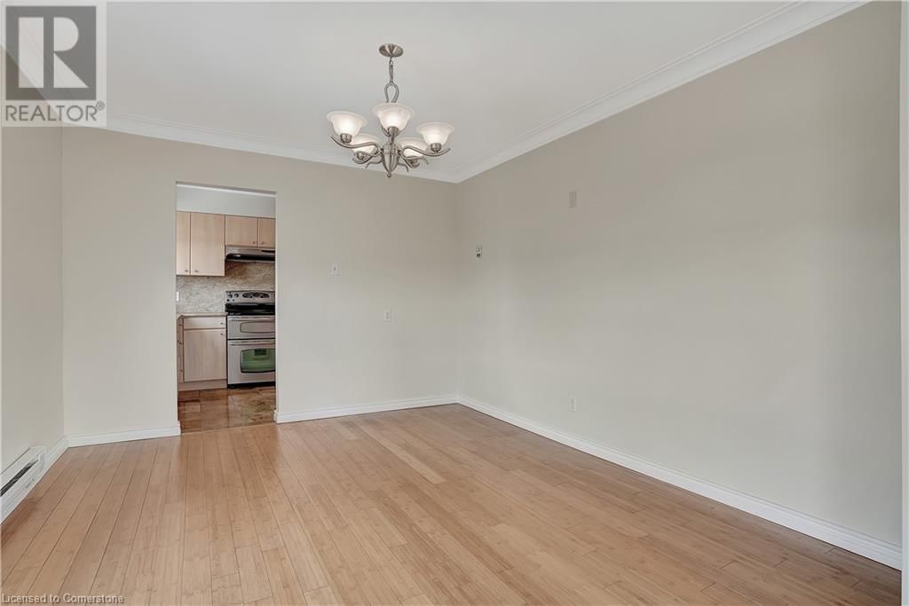 5N - 26 WENTWORTH AVENUE Image 17
