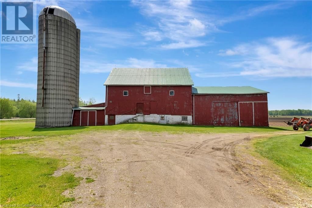 689 SHEFFIELD ROAD Image 36