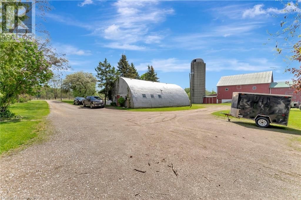 689 SHEFFIELD ROAD Image 39
