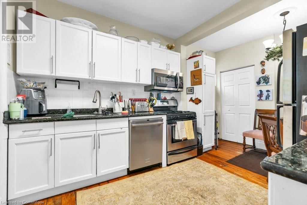 31 BRUCE STREET Image 9