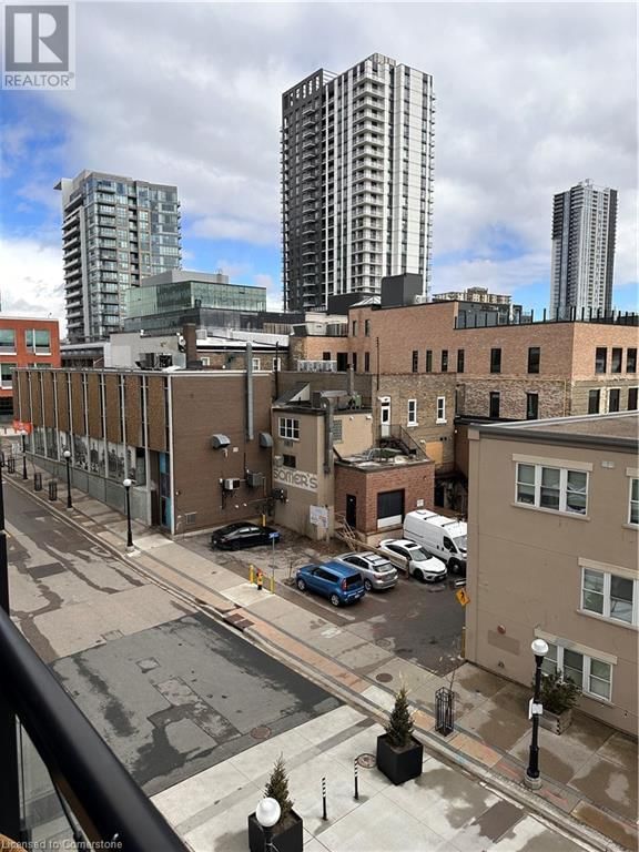 404 - 60 CHARLES STREET WEST Image 27