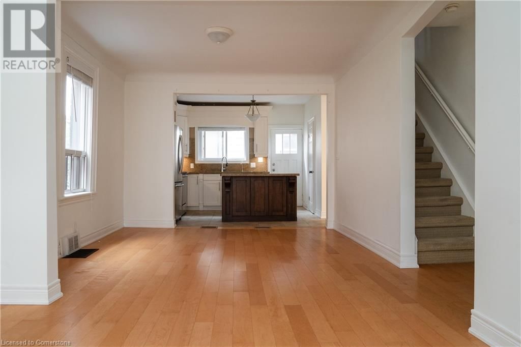 29 CASE STREET Image 10