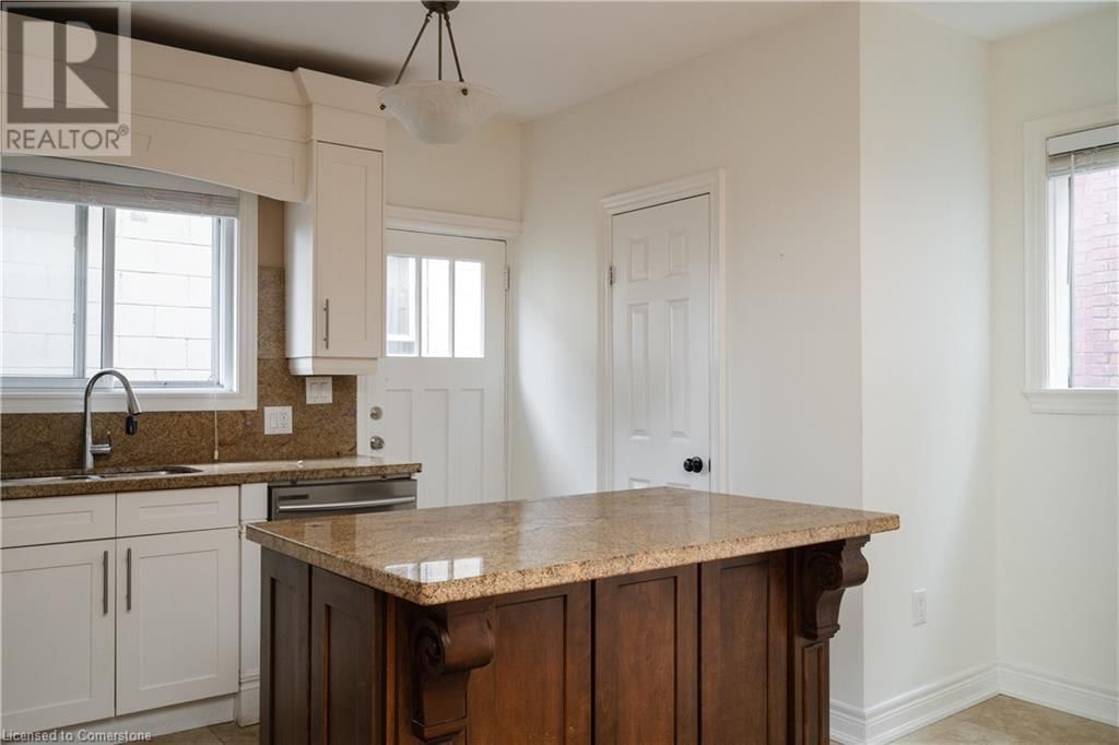 29 CASE STREET Image 14