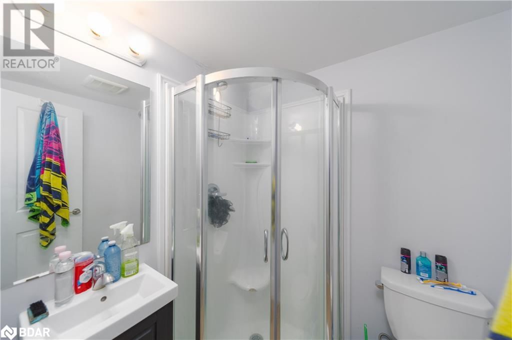 2 - 242 PENETANGUISHENE ROAD Image 13