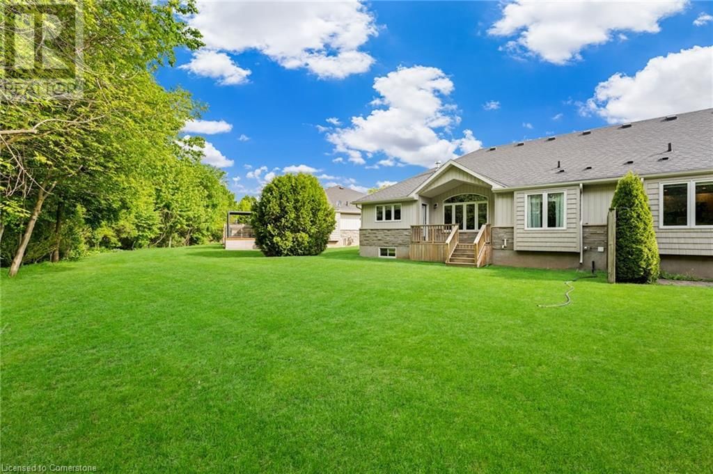 18 RIVERSIDE CIRCLE Image 37