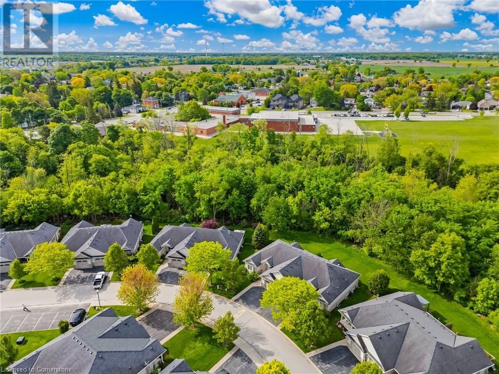 18 RIVERSIDE CIRCLE Image 43