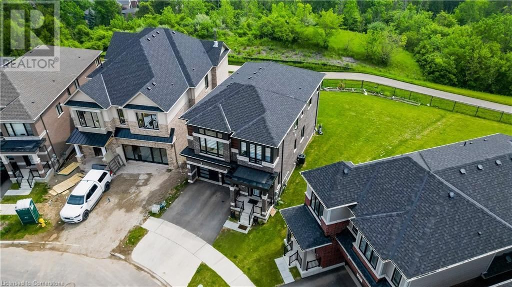 67 CROSSMORE CRESCENT Image 3