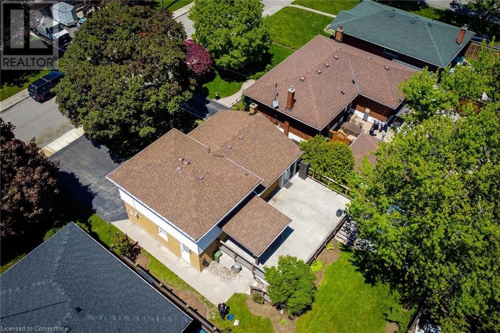 35 CLOKE COURT Image 22