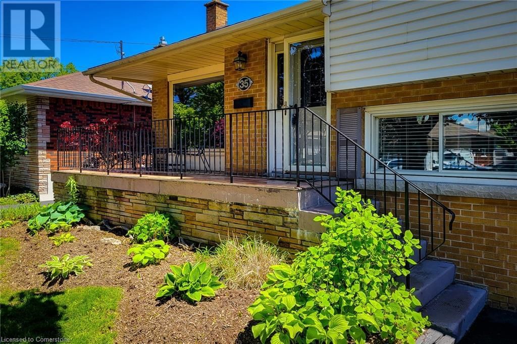 35 CLOKE COURT Image 6