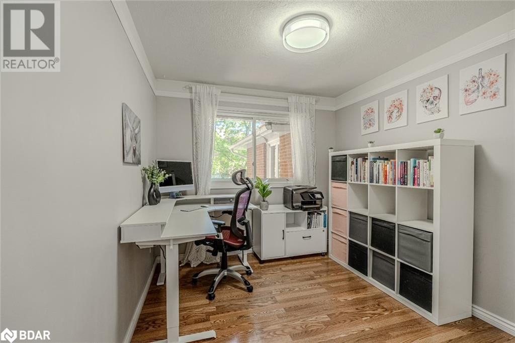 1105 ST VINCENT STREET Image 13