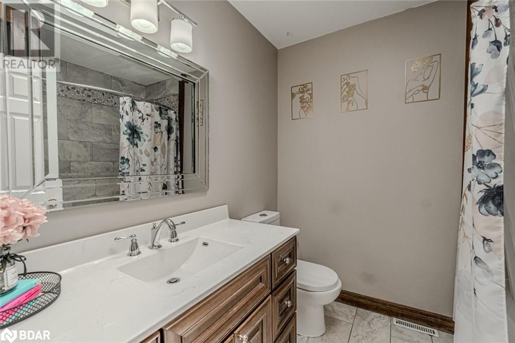 1105 ST VINCENT STREET Image 14