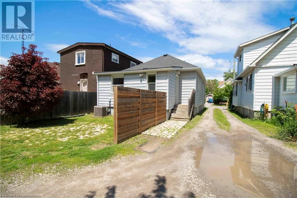 10 MANNING STREET Image 28
