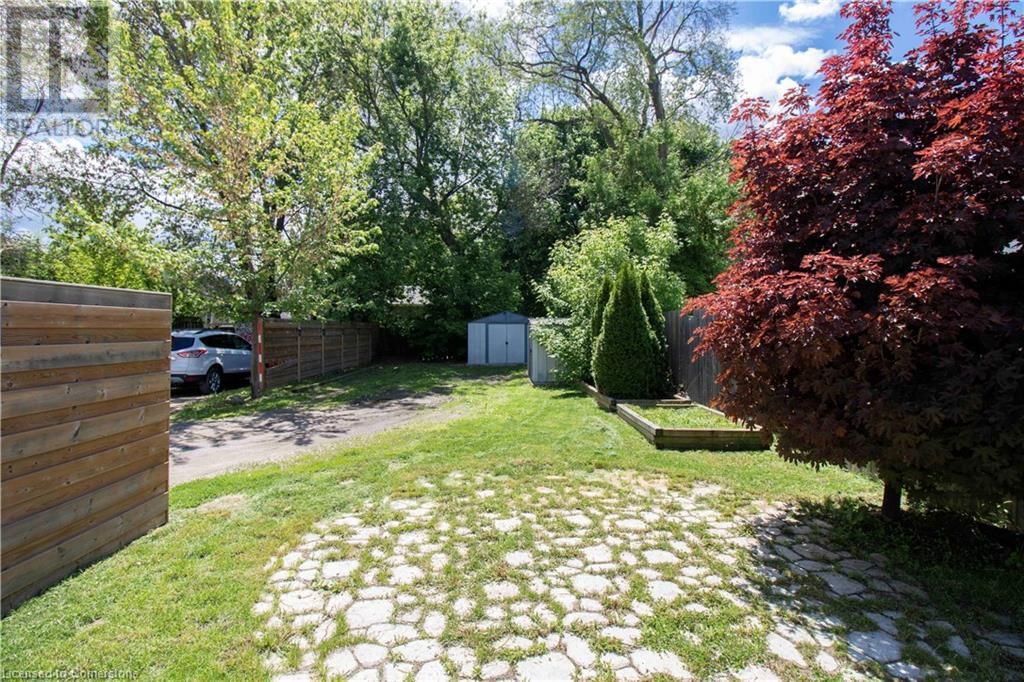 10 MANNING STREET Image 30